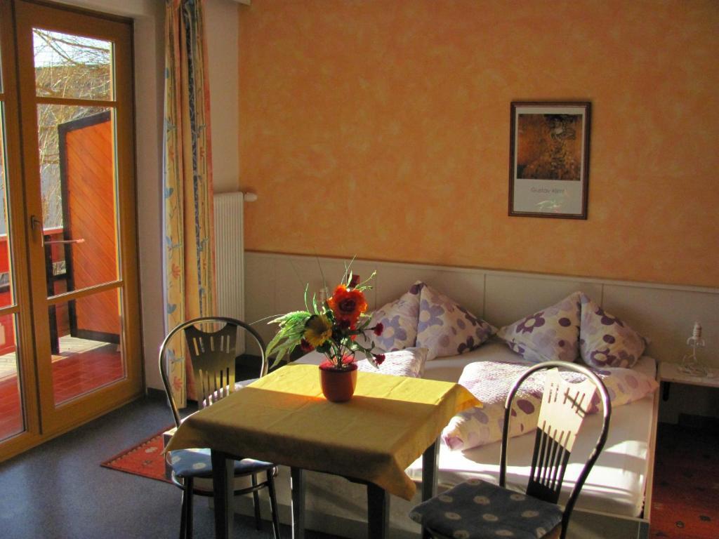 Pension Laerchenhof Döbriach Habitación foto